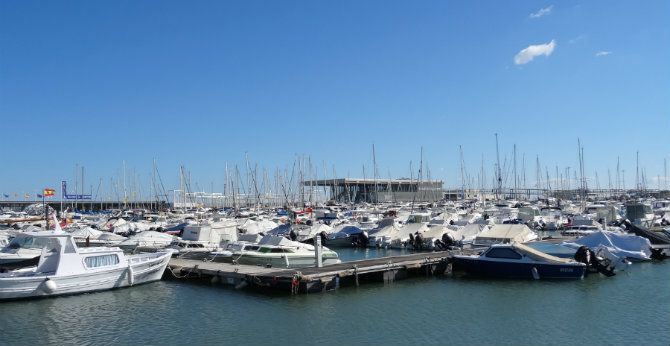 Una imagen del puerto de Dénia