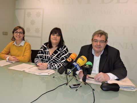 Los concejales de Hacienda y Territorio, entre ellos Cristina Morera que la semana pasada ejerció de alcaldesa en funciones Los concejales de Hacienda y Territorio, entre ellos Cristina Morera que la semana pasada ejerció de alcaldesa en funciones