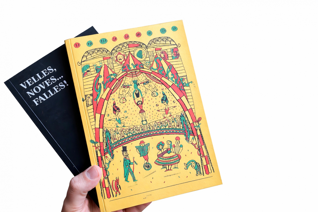 Dénia convoca los concursos de llibrets y calles engalanadas de las Fallas 2026