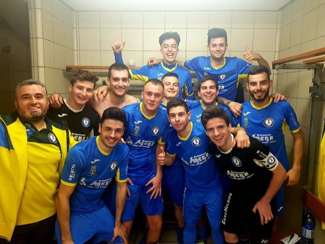 El equipo senior masculino del CFS Dianense