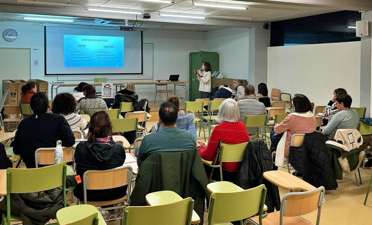 La XXVI Escuela de Familias de la UPCCA Dénia refuerza su papel como espacio de prevención y acompañamiento