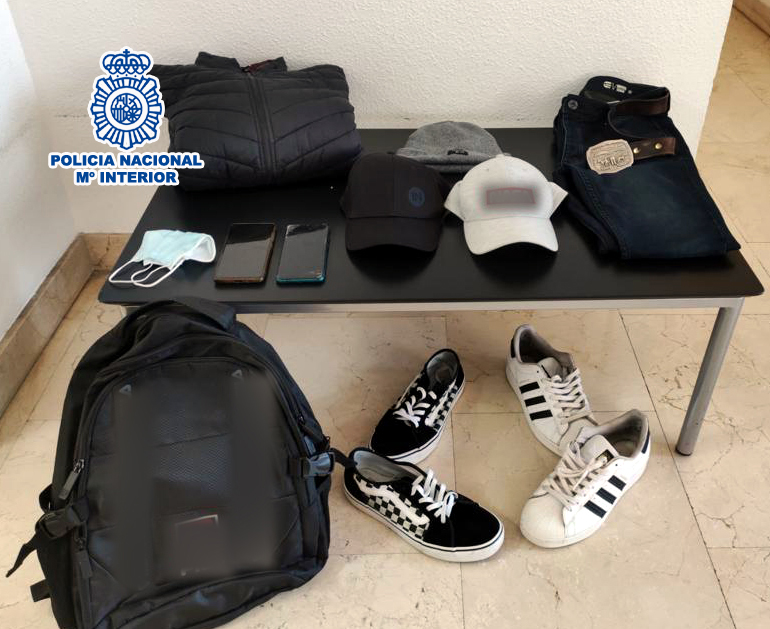 Imagen del material intervenido por la Policía Nacional de Dénia