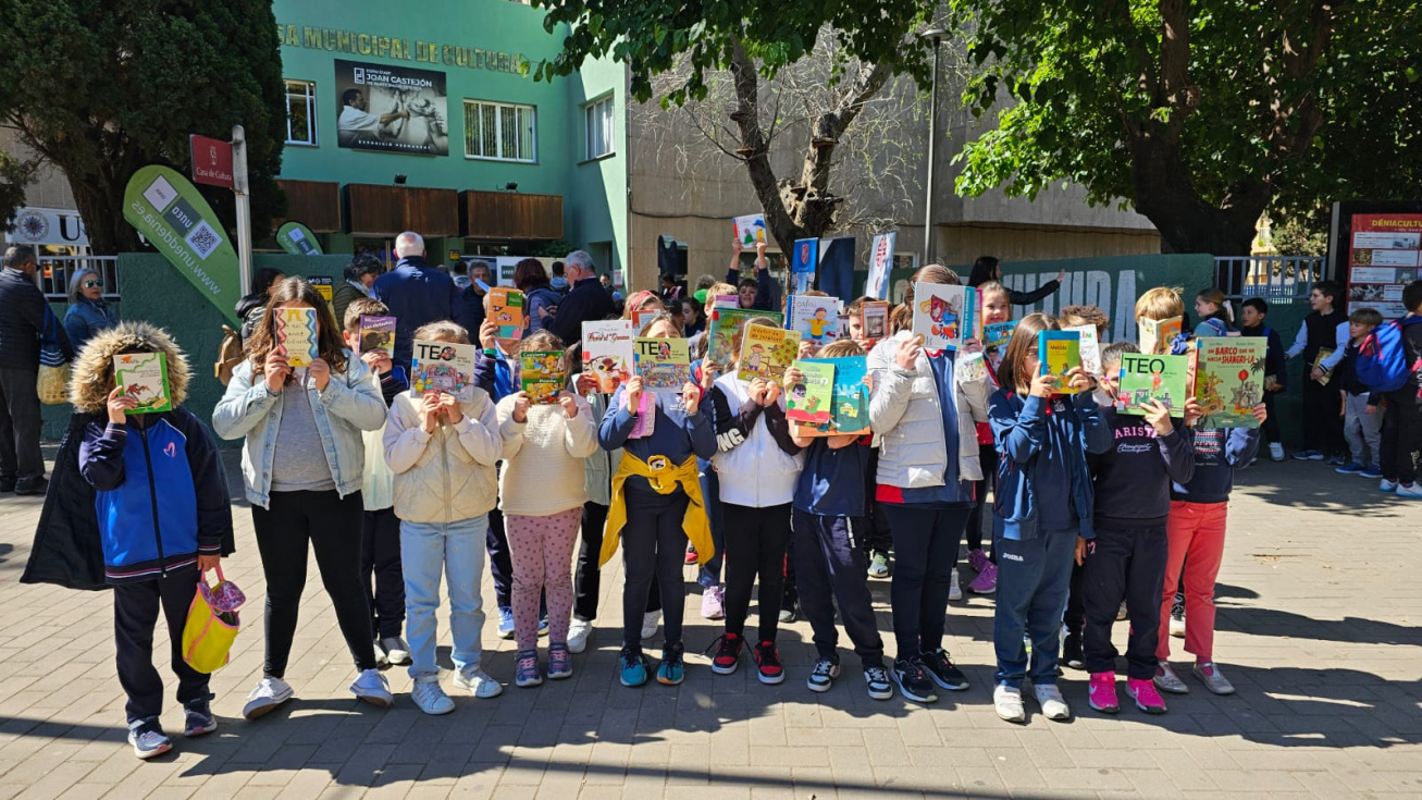 Celebración del Día del Libro en Dénia