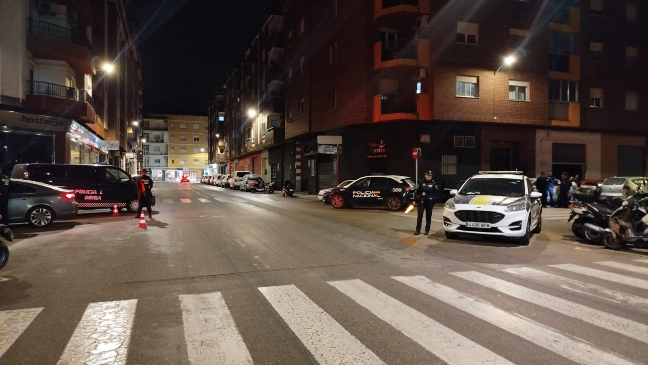 Operativo conjunto de Policía Local de Dénia y Policía Nacional se salda con detenciones e infracciones por drogas y seguridad vial