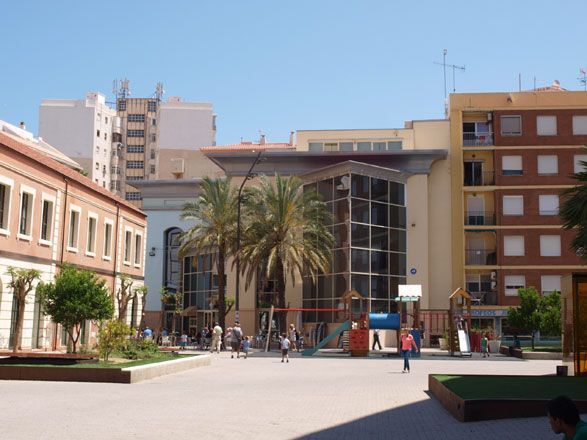 La parte trasera del Museu del Joguet, en la calle La Vía. Foto: archivo Déniadigital