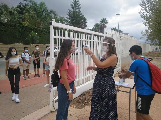 Entrada al IES Sorts de la Mar. Foto: IES Sorts de la Mar