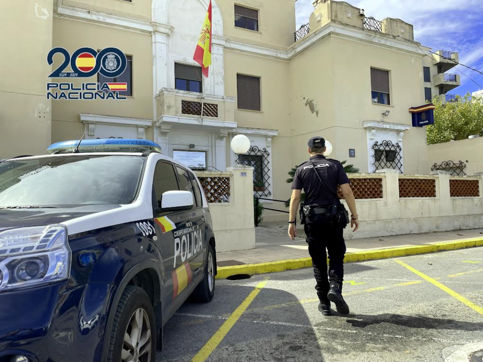 Detenido en Dénia un fugitivo buscado en Bélgica por robo con violencia y tenencia ilícita de armas