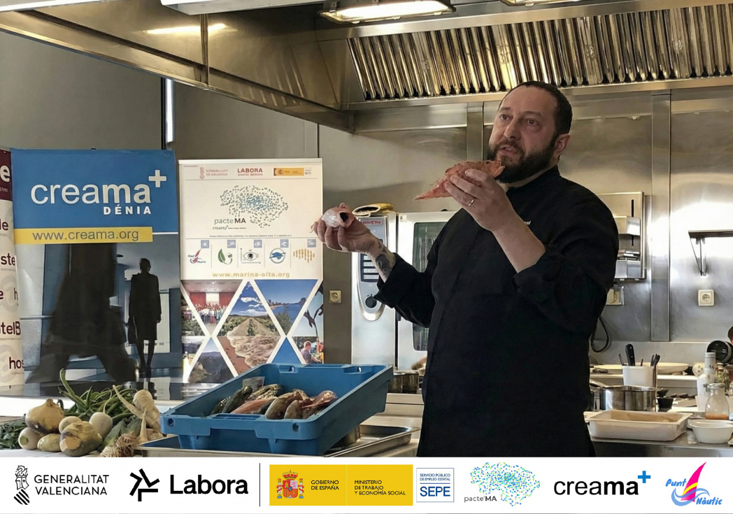 El proyecto Punt N&agrave;utic desarrolla en D&eacute;nia distintas actividades para acercar el sector mar&iacute;timo al alumnado.