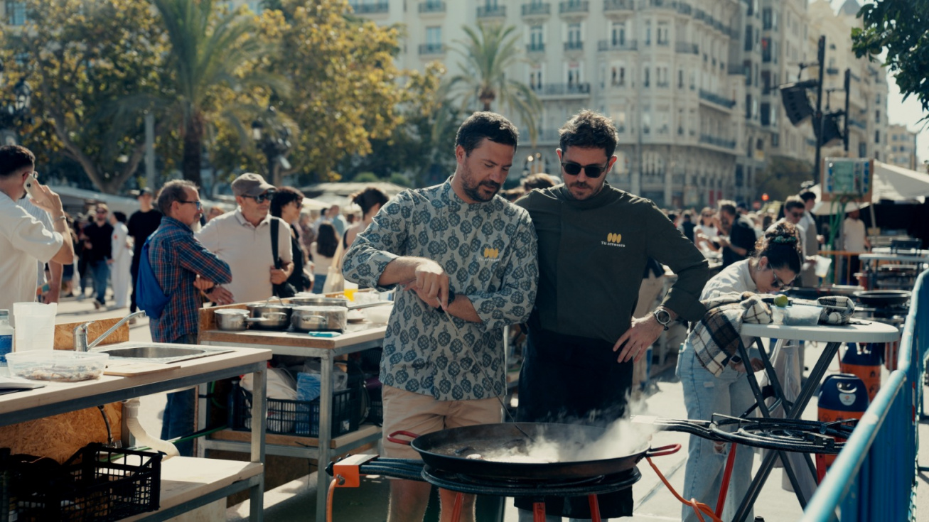 De cocinar paellas en una terraza de Dénia a revolucionar el negocio del arroz con tecnología