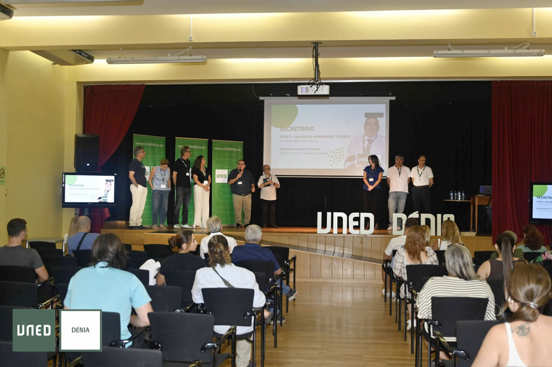 La UNED Dénia inaugura el curso con una jornada de acogida para el nuevo alumnado