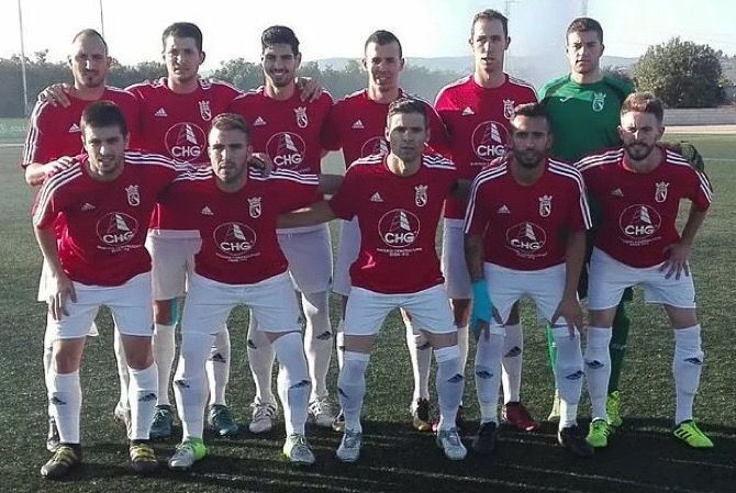 La plantilla del CD Denia. Foto: cddenia.net